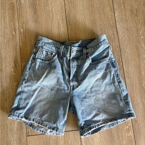 501 Levis Denim Shorts
